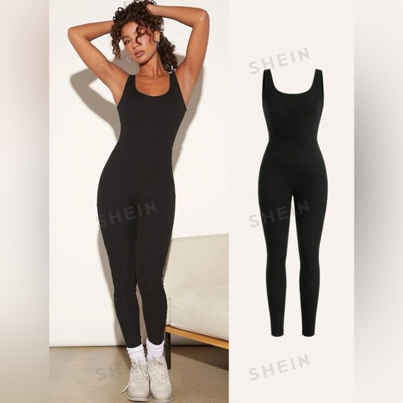 BLACK BASICS 🖤 - Picture 2 of 4